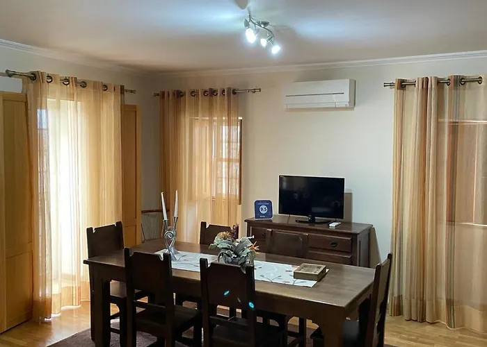 Cantinho Da Estrela * سيا