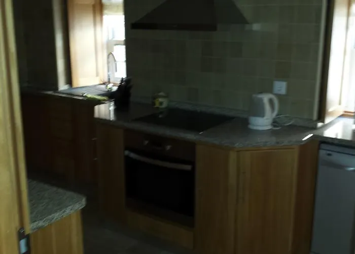 Cantinho Da Estrela * سيا